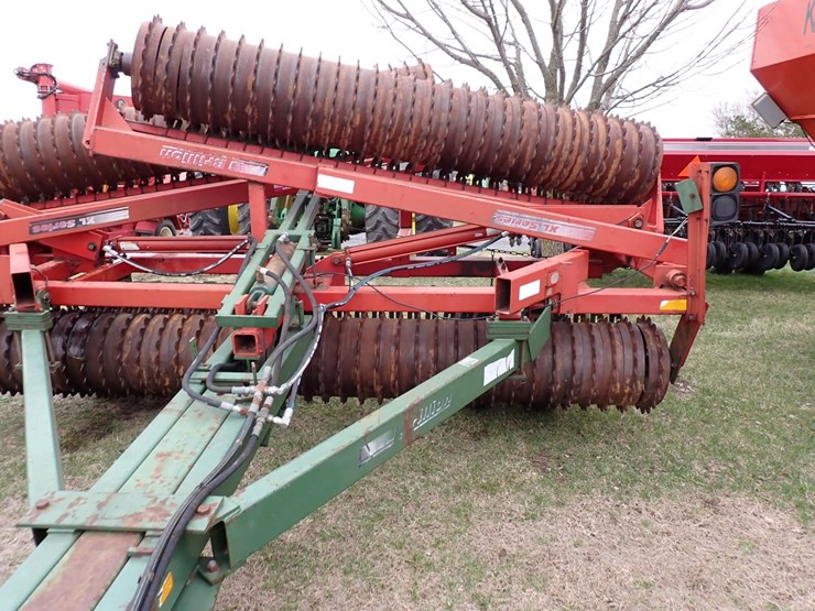 144-brillion-xl144-image-4