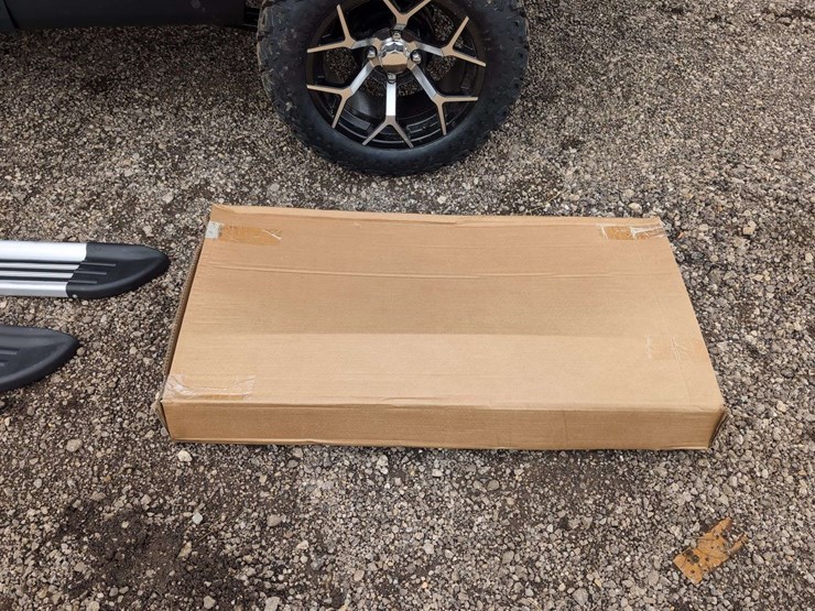 sdlgc100---6-seater-golf-cart---black---partial-assembly-front/rear-end-damage-*review-photos-image-3