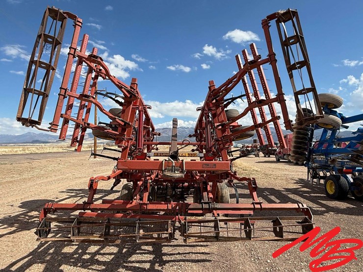 26'-sunflower-6332-mulch-finisher-image-3