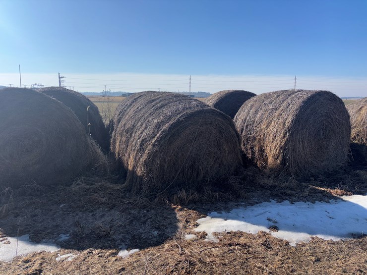 #1074-•-(78)-round-bales-of-1st-and-2nd-crop-grass/alfalfa-(independence,-wi)-image-6