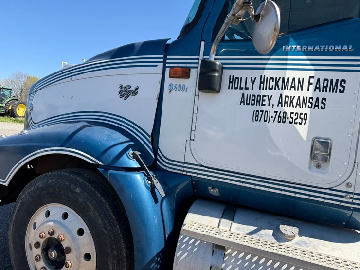 #42452-•-2007-international-l9427-daycab-truck-tractor-vin:-2hscnapr37c468369-image-31