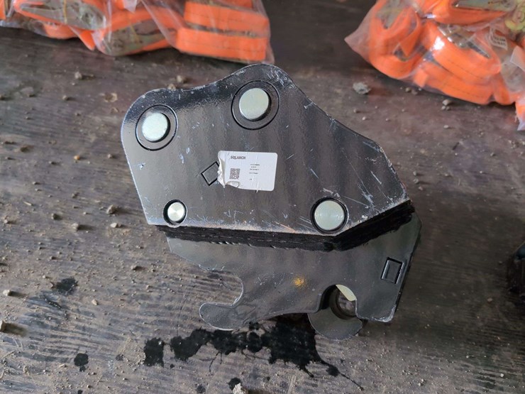 sdlaunch-quick-attachment-for-mini-excavator-image-1