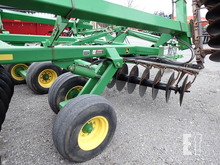 john-deere-637-image-13