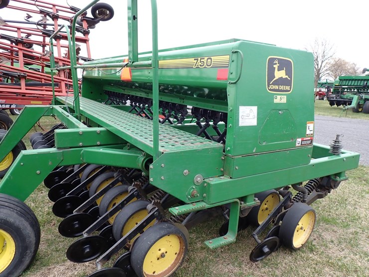 john-deere-750-image-8