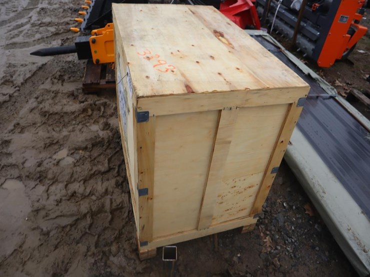 tpm-crate-of-mini-excavator-attach.-image-3