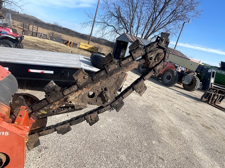 1975-ditch-witch-r40-image-12