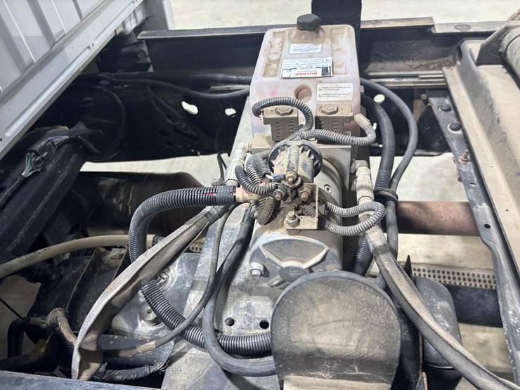 2022-ford-f550-sd-image-69