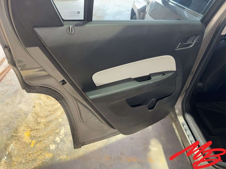 2010-gmc-terrain-sle-image-29