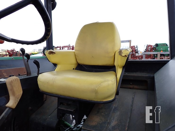 john-deere-4240-image-14