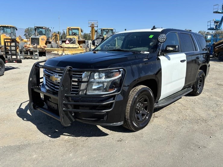 2020-chevrolet-tahoe-image-1