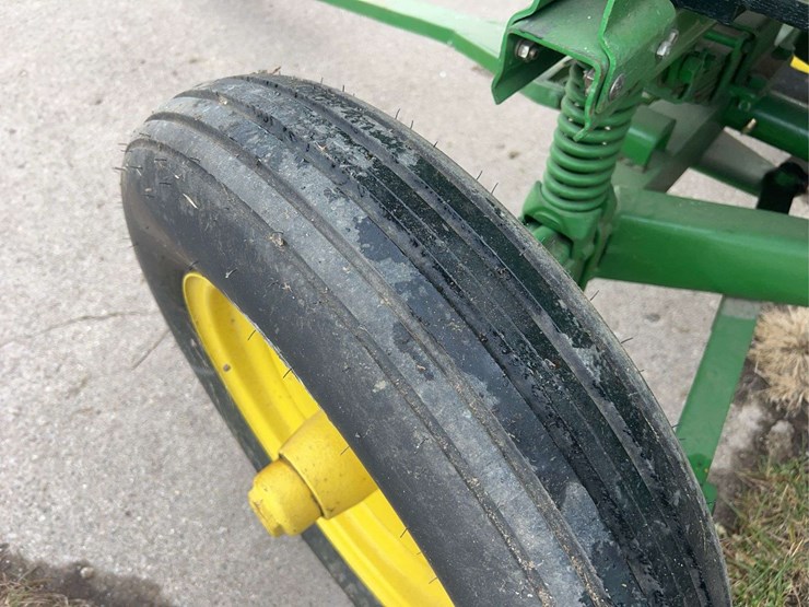 john-deere-flare-box-and-running-gear-image-39