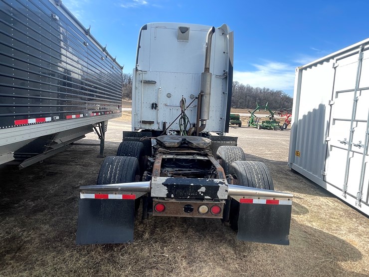 2006-peterbilt-387-image-6