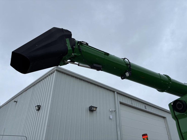 2023-john-deere-s780-image-16