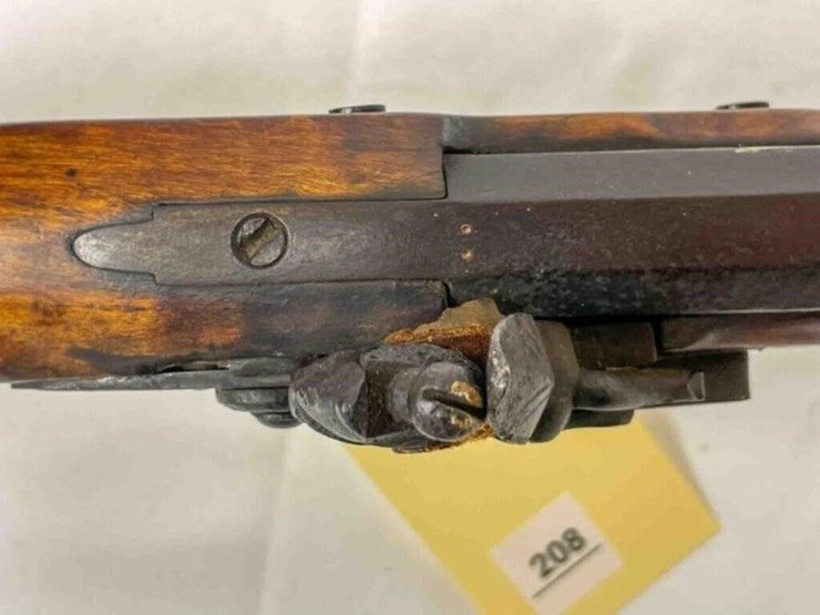 vintage-flitnlock-musket-rifle-image-13