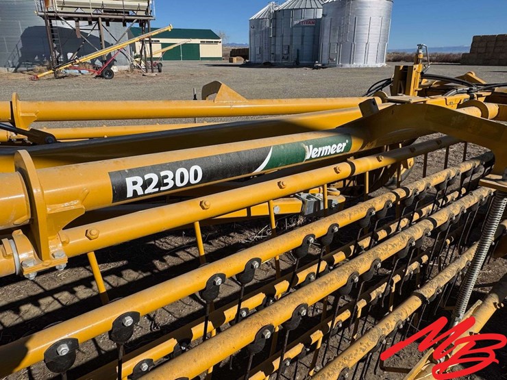 2024-vermeer-r2300-image-13