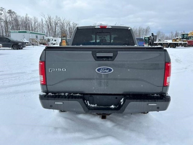 2017-ford-f150-xlt-image-5