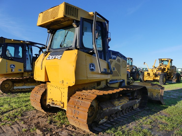 2018-deere-650k-lgp-image-3