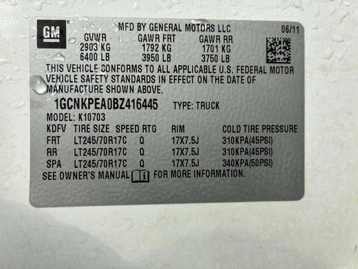 2011-chevrolet-silverado-1500-image-15