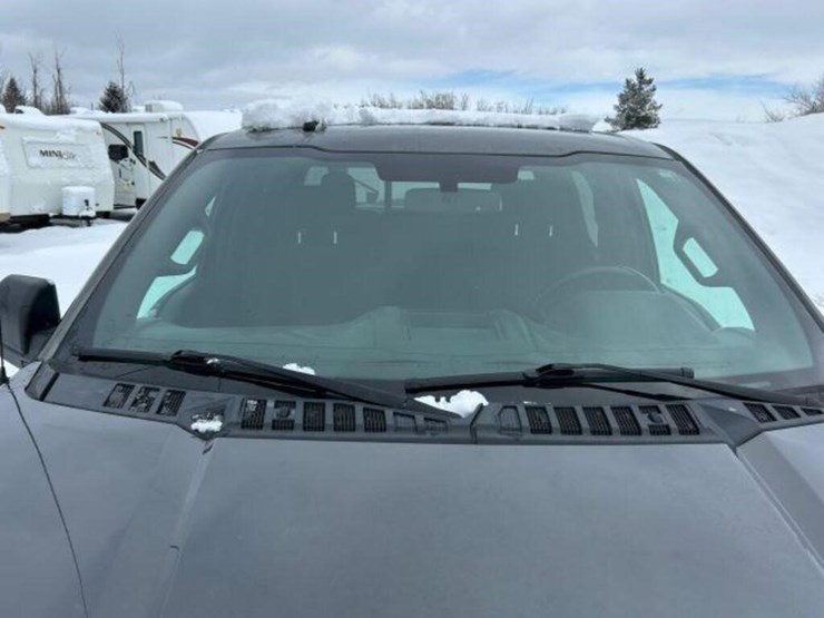 2017-ford-f150-xlt-image-54