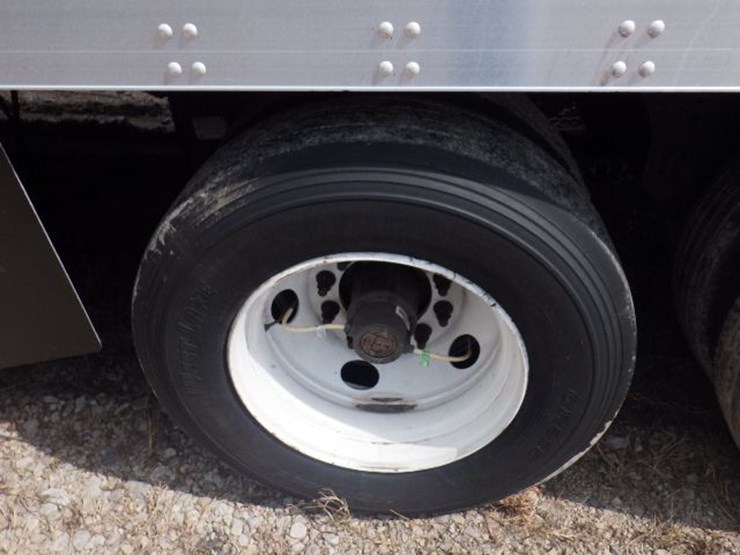 1996-utility-van-image-16