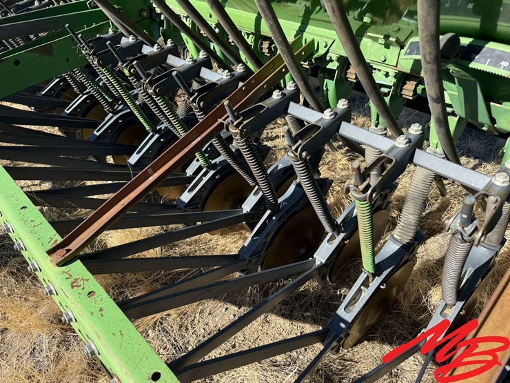 john-deere-8300-image-12