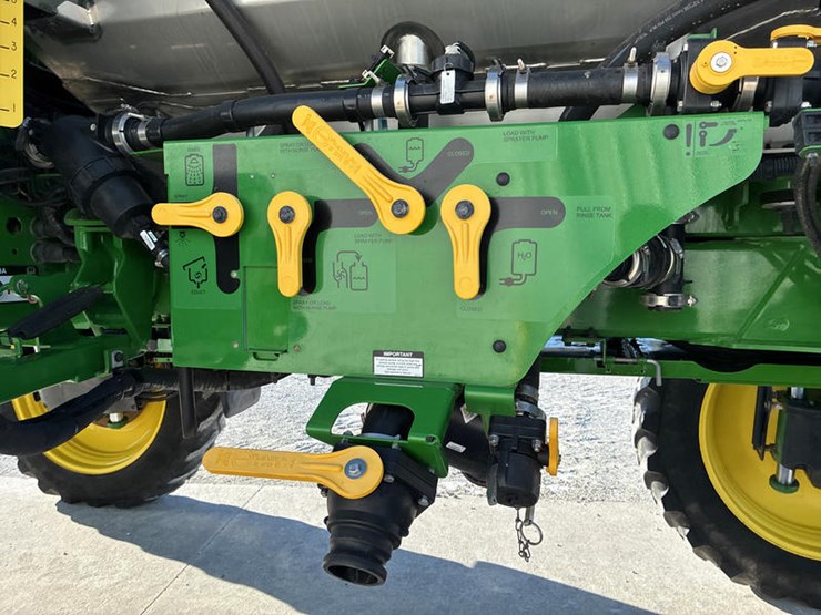 2022-john-deere-410r-image-43