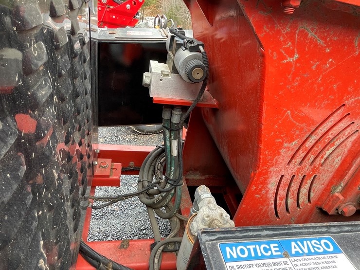 #1008-•-eeger-beever-model-1215-wood-chipper-(fall-creek,-wi)-image-13