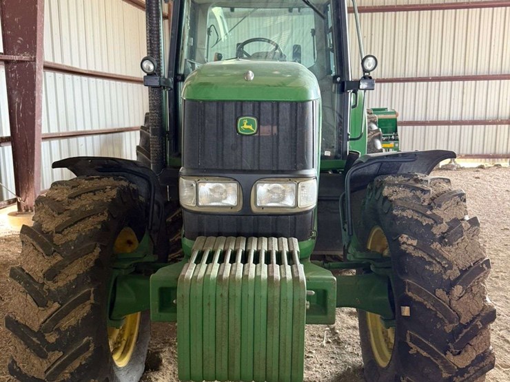 john-deere-7520-image-2