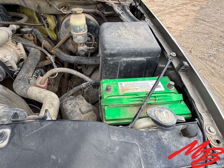 2002-chevrolet-silverado-1500-image-16