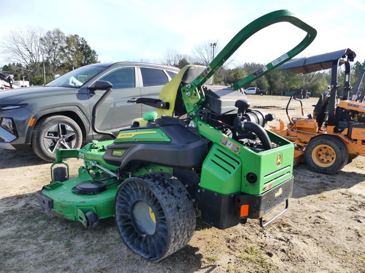 2023-john-deere-z994r-image-3