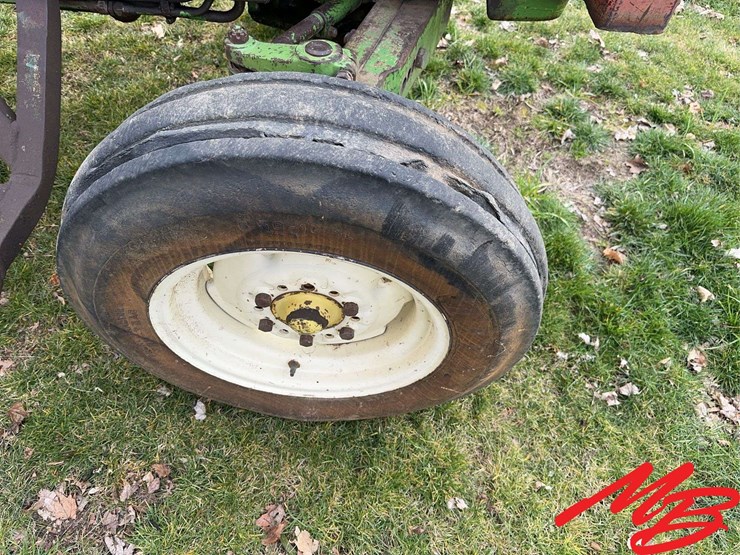 john-deere-1530-image-11