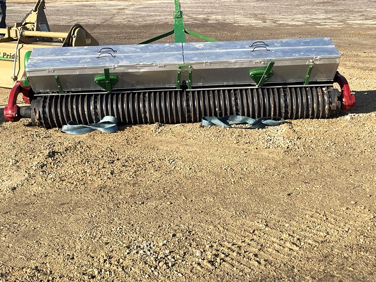 #1072-•-8'-brillion-cultipacker-image-6