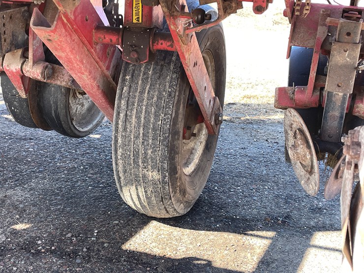 case-ih-800-image-35