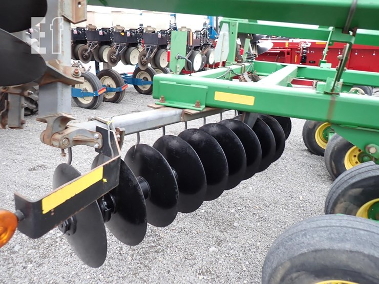 john-deere-637-image-15