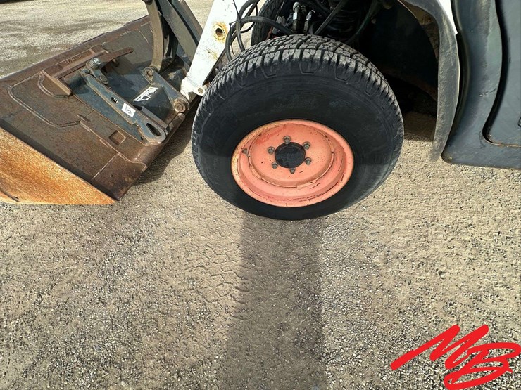 2005-bobcat-toolcat-5600-image-19