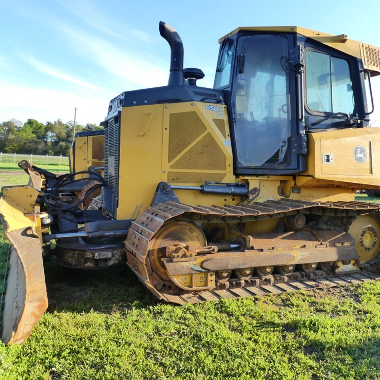 2018 DEERE 650K LGP