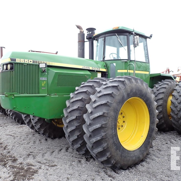 JOHN DEERE 8650