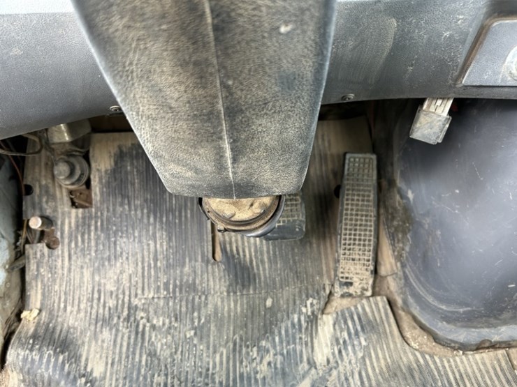 1994-ford-l8000-image-29