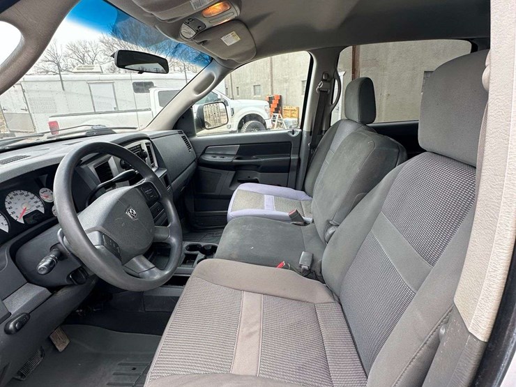 2008-dodge-ram-2500-image-22