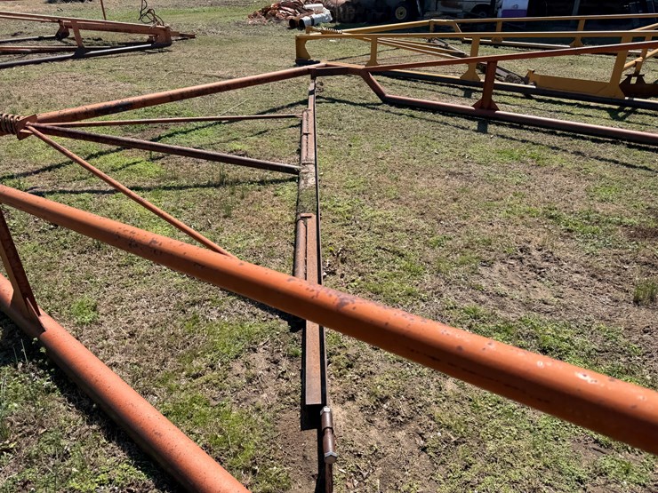 #41267-•-17'x45'-float-image-55