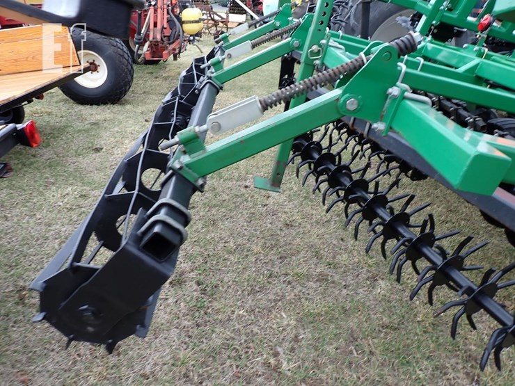 great-plains-2200tt-image-8