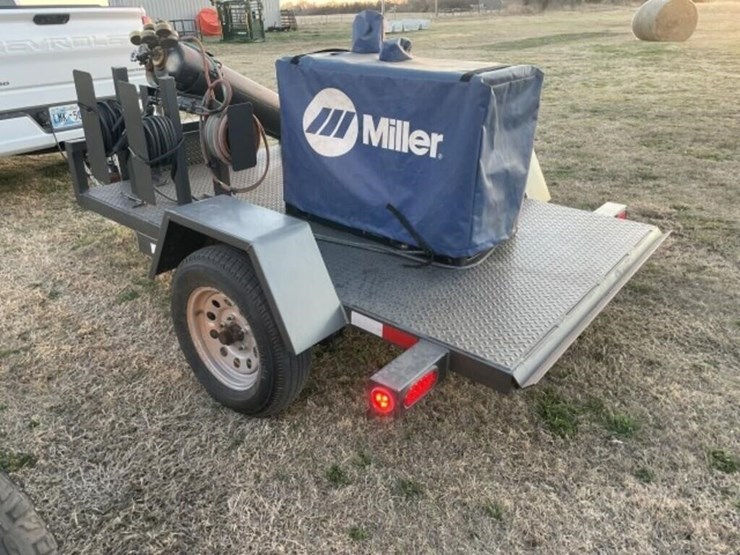 2021-miller-bobcat-225-image-4