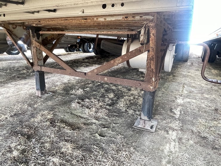 1996-great-dane-refrigerated-image-26