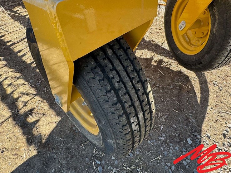 2024-vermeer-r2300-image-9