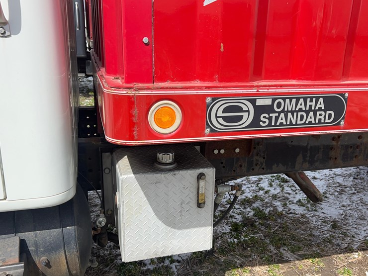 1999-international-4900-image-42