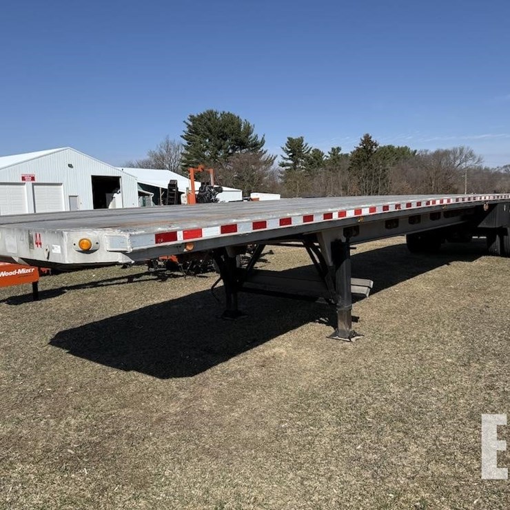 1995 BENSON FLATBED