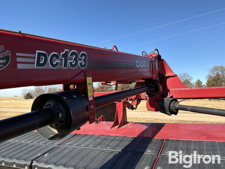 2020-case-ih-dc133-image-17