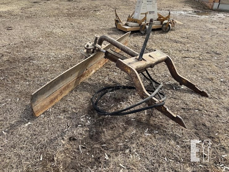 fast-hitch-blade-image-3