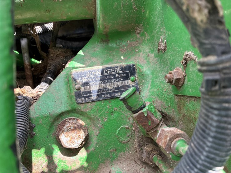 2004-john-deere-8320-image-41