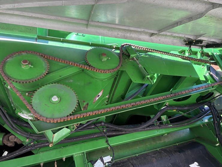2005-john-deere-9660-sts-image-17